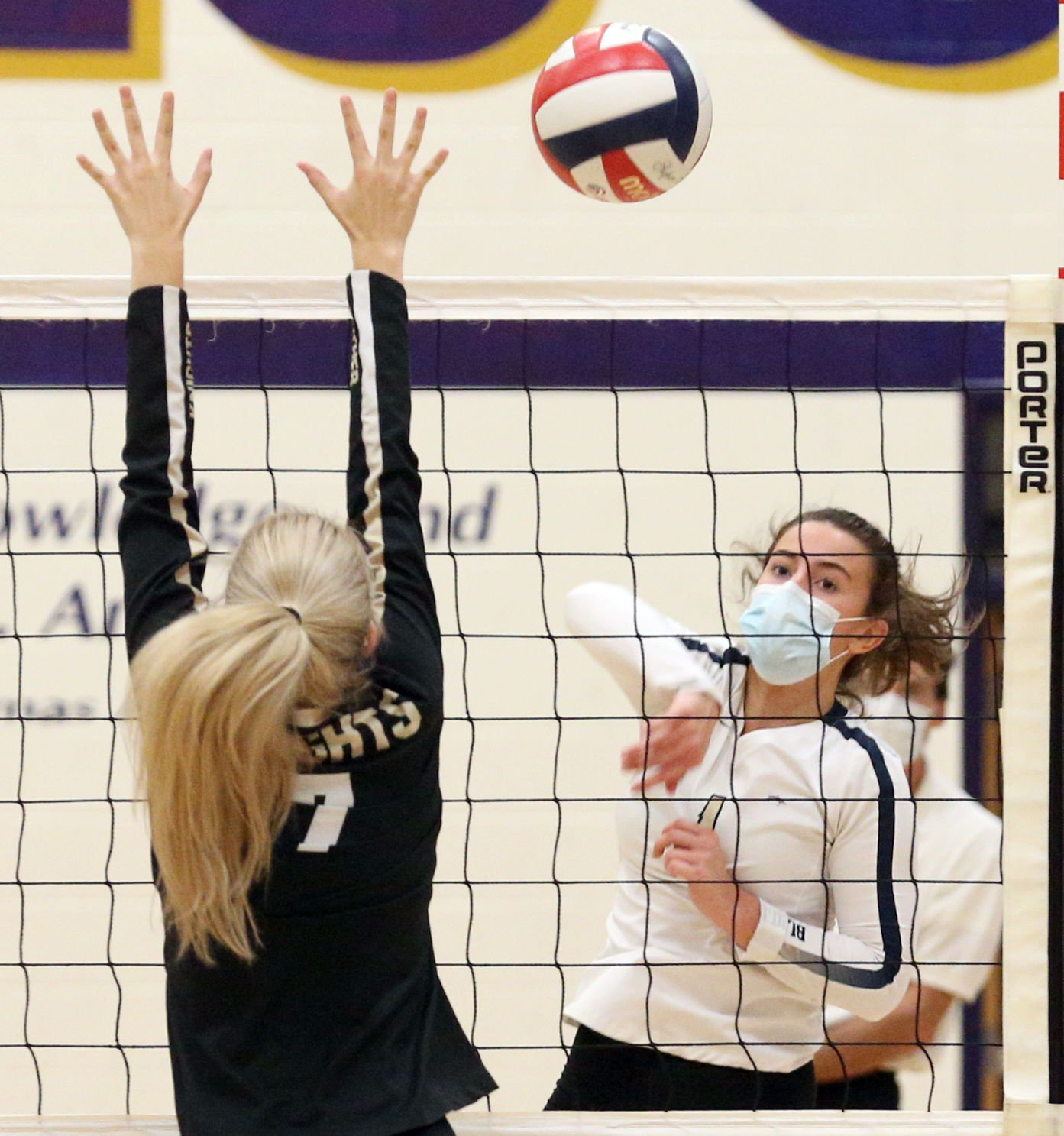 October 8: Onalaska Luther vs Aquinas